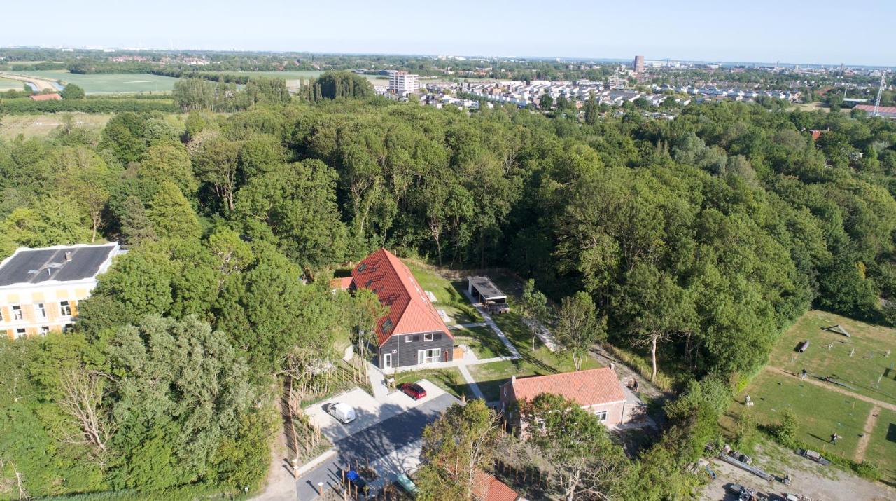 Hofstede Moesbosch I Kloeg Collection Apartment